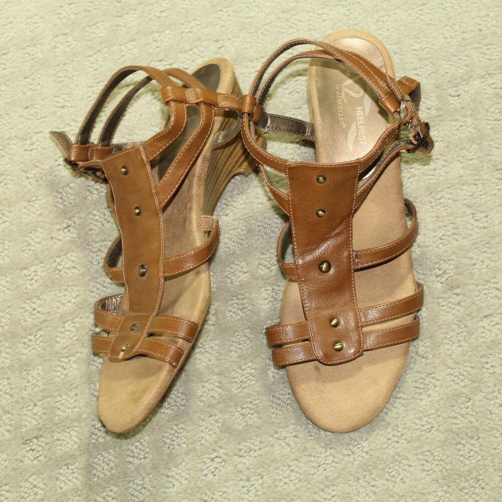 A2 Aerosoles Mayor Women's 9M Brown 2.5" Wedge Heel Sandals